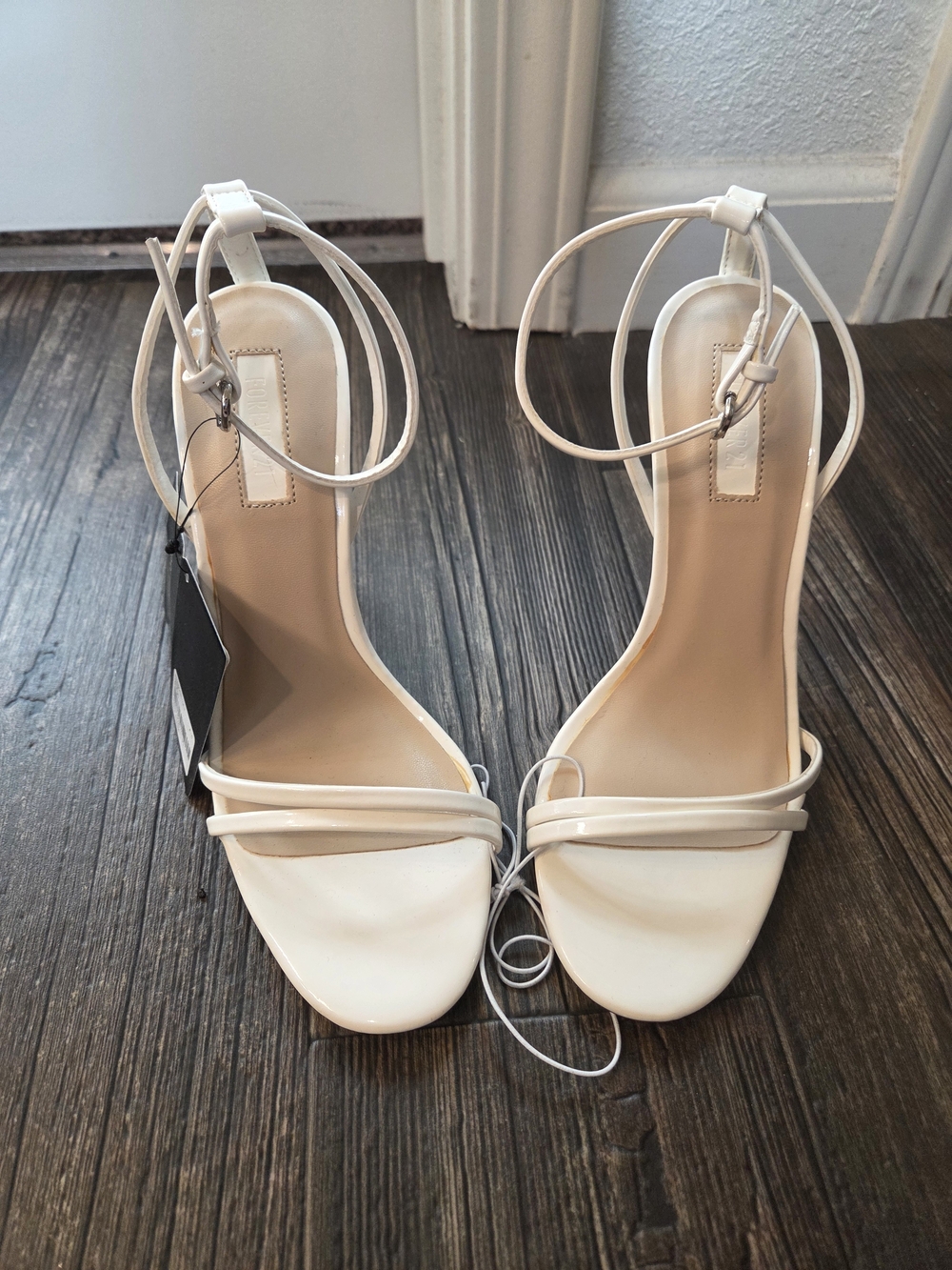 Women's Strappy Ankle-Tie Sandals in White